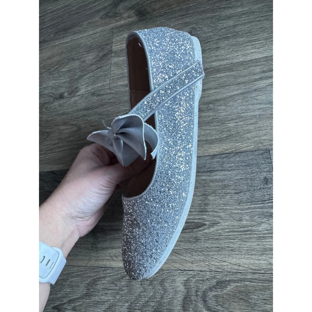 Girls Silver Sparkly Glitter Shoes Size‎ Youth 4
